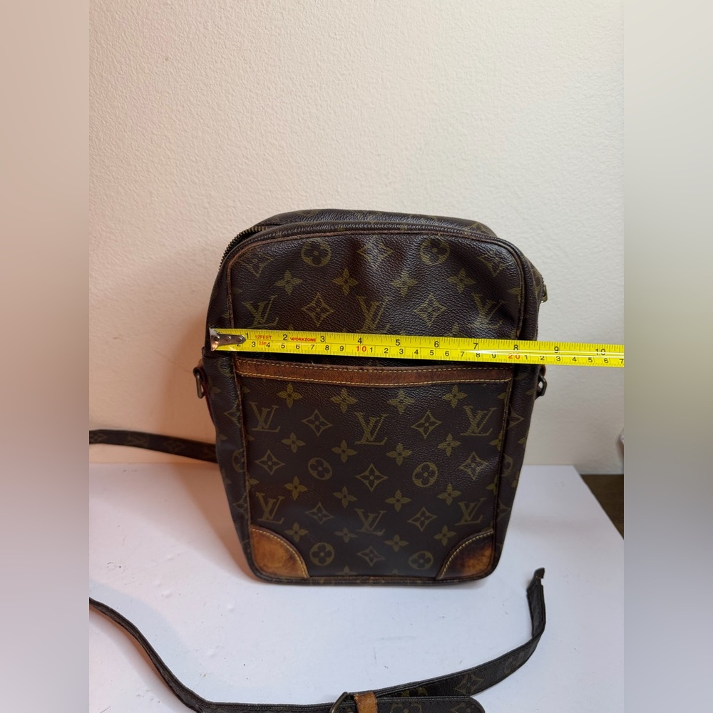 Louis Vuitton Monogram Danube shoulder crossbody bag PROJECT - Picture 2 of 15